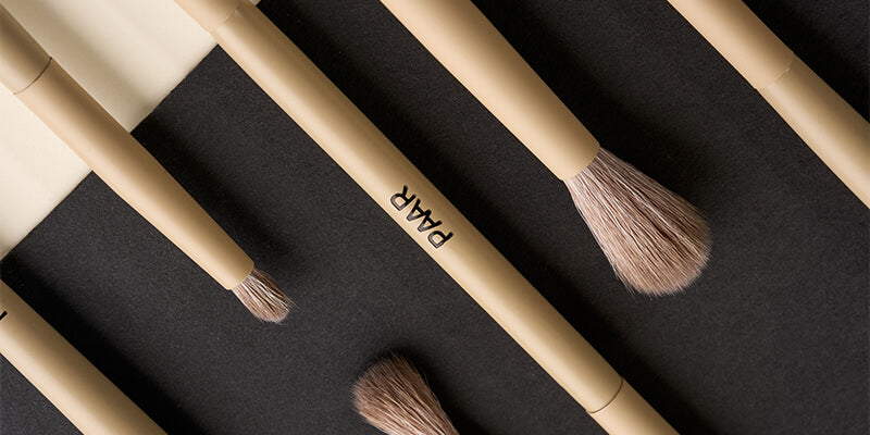 Cómo elegir las brochas de maquillaje adecuadas para un acabado profesional. Guía completa